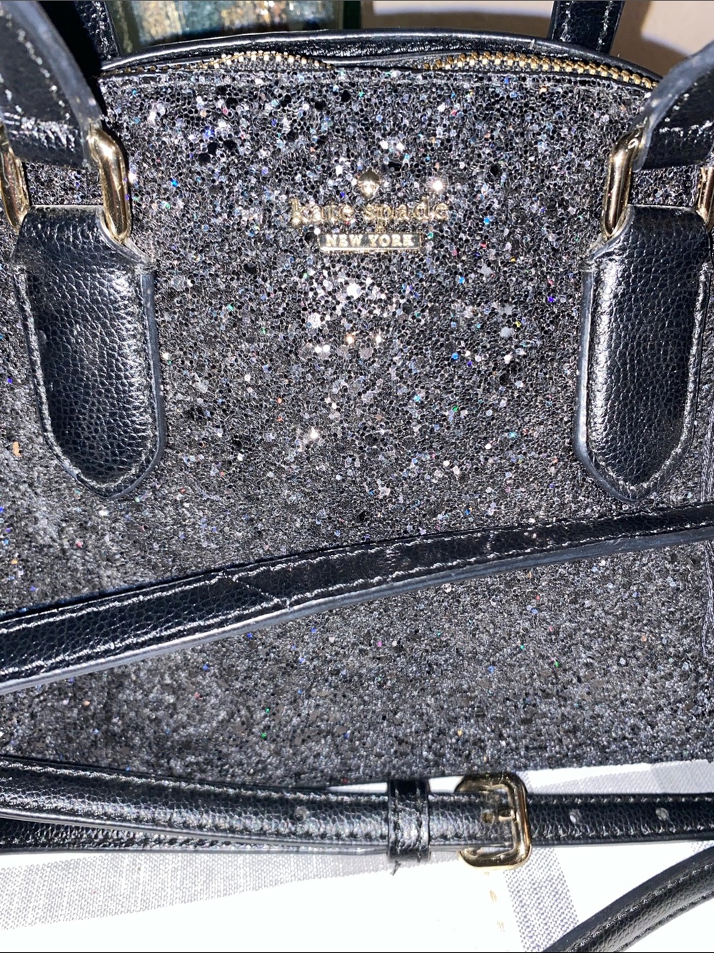 Kate Spade 
Black Mini Reiley Laurel Way Purse- Glitter Mini
New without tags - Picture 2 of 14